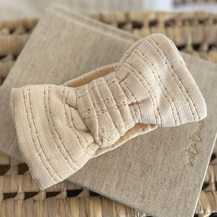 Oversized Baby Bow Topknot