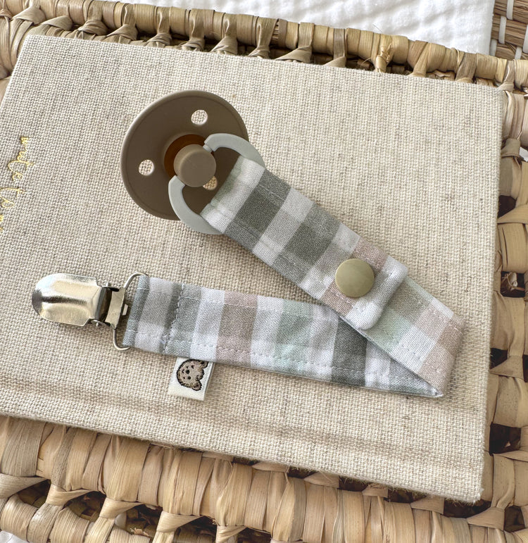 Baby Dummy Holder | Moss Plaid