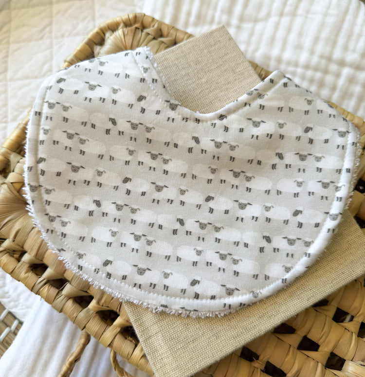 Baby Bib Giftbox | Farm Baby Shower Gift