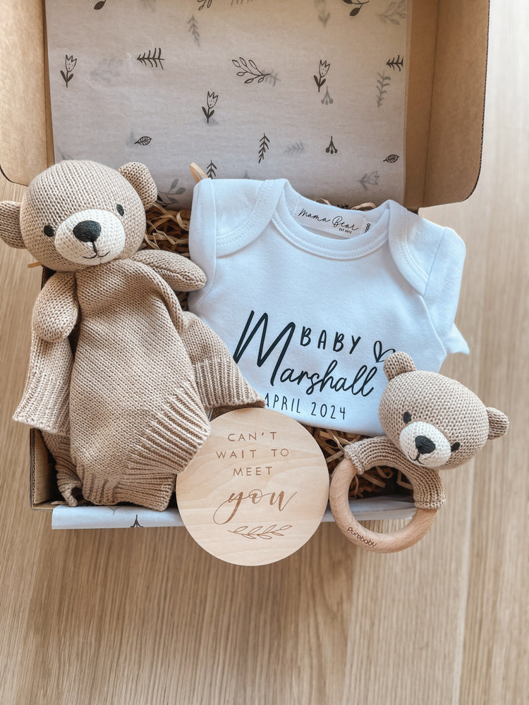 Personalised Pregnancy Annoucement Giftbox | Bear