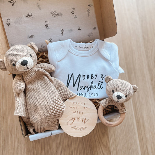 Pregnancy Gift Announcement Box | Bear
