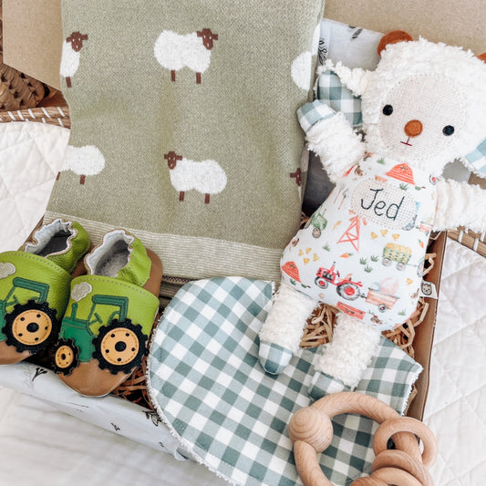 Chenille Lamb & Blanket Giftbox | Little Farmer