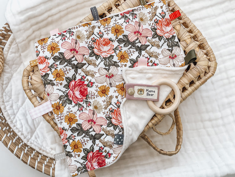 Taggie Blankie & Moccasin Giftset - Floral Bouquet